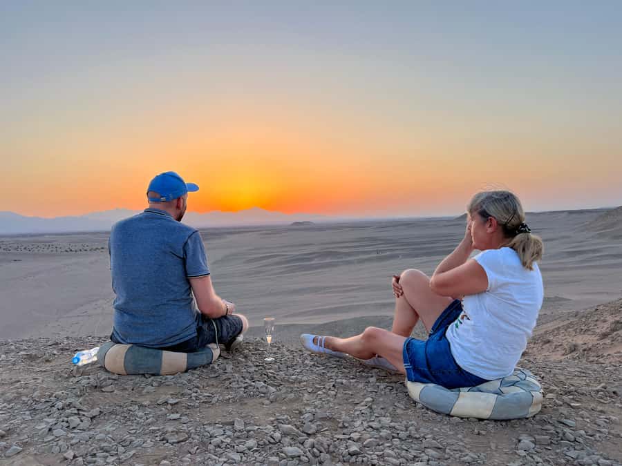 Hurghada: Sunset Camel Ride with Dinner - One hour on camelback at sunset