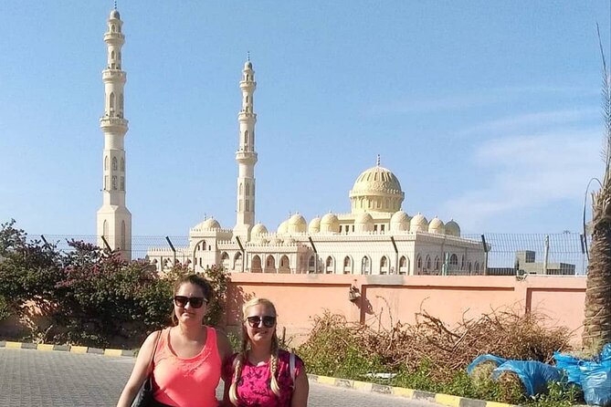 Hurghada VIP City Tour with Shopping Highlights - One Hour of Souvenirs, Perfumes, and Bargaining