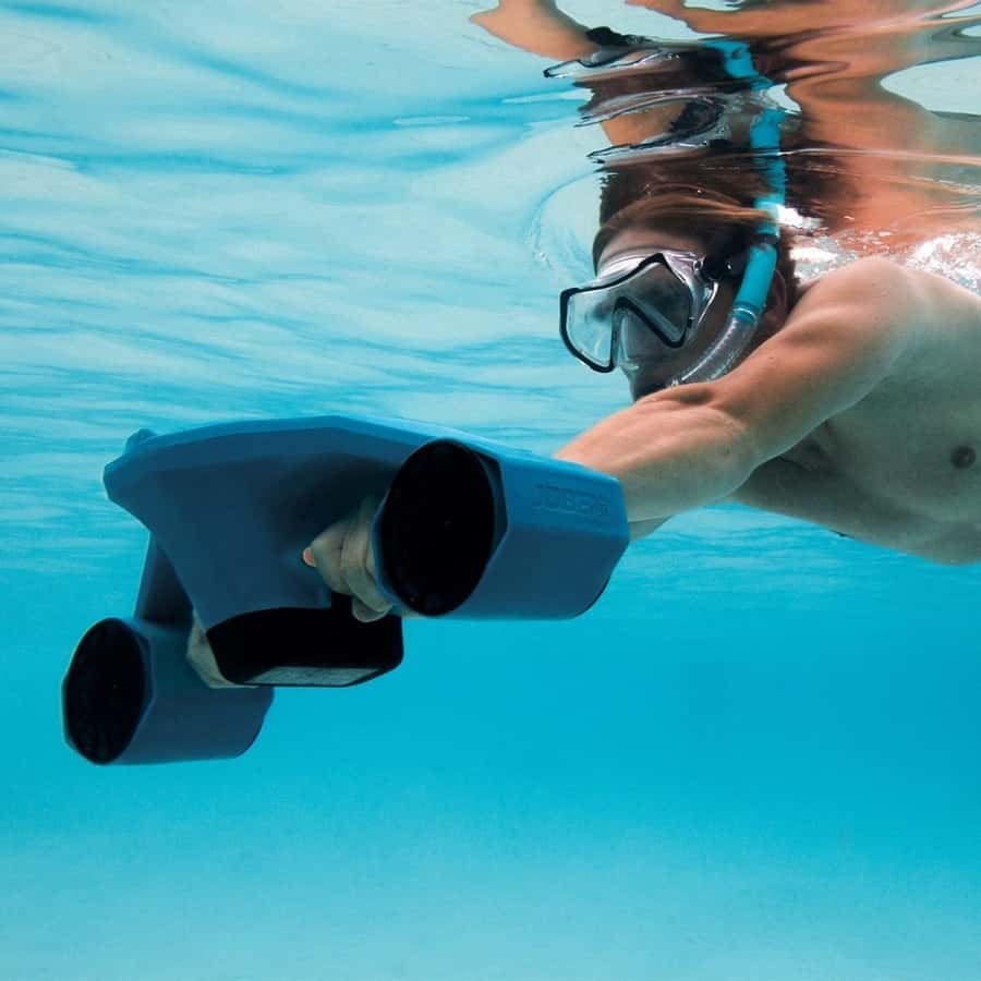 Hurghada: Water Sports, Banana Boat & Snorkeling Adventure - What the harbor and boat setup add