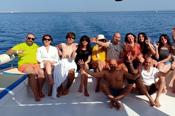 Intro Diving 2 Stops For Beginners with Pick-up and Lunch - Hurghada - Lunch, drinks, and a day on the boat