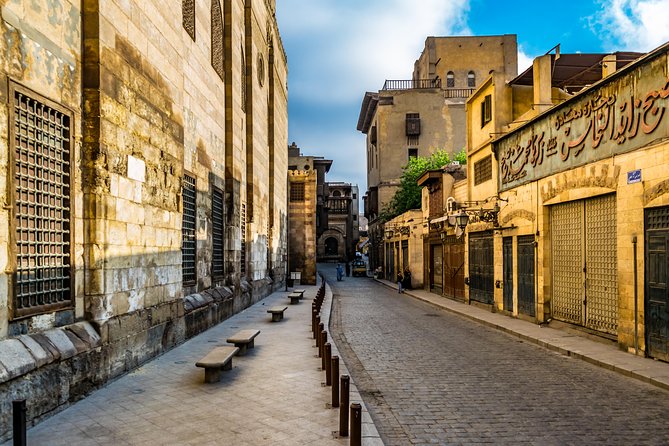 Islamic Cairo Walking Tour: Khan el Khalili, Al-Azhar Mosque - Who should book this Cairo walking tour?