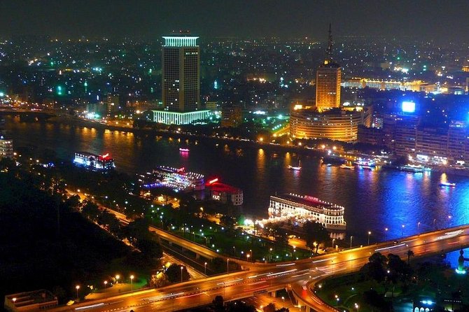 Local Oriental Food Tour from Cairo or Giza hotels - Tahrir Square and the Egyptian Museum exterior