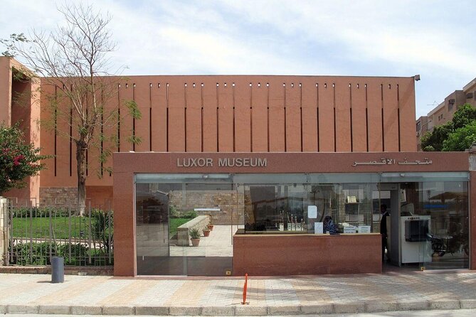 Luxor 2 Days Tour including Queens Valley& Luxor museum and Other - Key points to know before booking