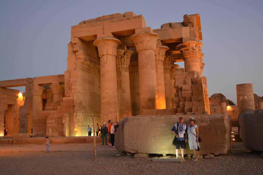 Luxor: 4 Days Nile Cruise with Guided Tours & Abu Simbel - Key points to know before booking