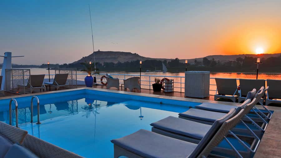 Luxor: 5 Days Nile Cruise with Guided Tours & Abu Simbel - Day two: the West Bank, royal tombs, and the Esna Lock