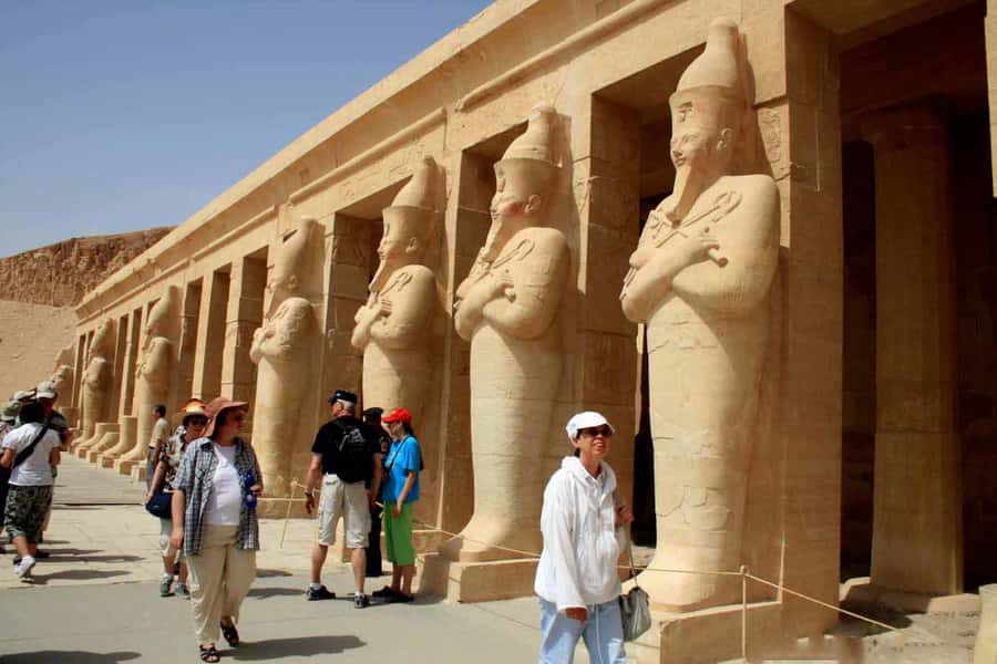 Luxor: 5 Days Nile Cruise with Guided Tours & Abu Simbel - Who should book this cruise?