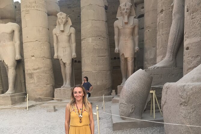 Luxor Day Tour :Valley of Kings & queen & Hatshepsut & Habu city - A quieter look at the Valley of the Queens
