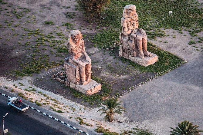 Luxor Day Tour :Valley of Kings & queen & Hatshepsut & Habu city - Guides, drivers, and the private feel