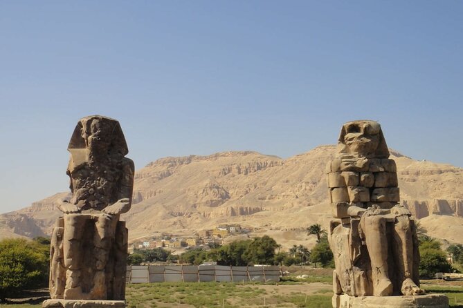 Luxor Day Tours To East Bank & West Bank - Luxor Temple and the city around it