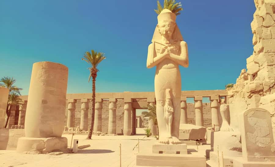 Luxor Day Trip from Hurghada Small Group & Tutankhamun Tomb - The early minivan ride from Hurghada or Safaga