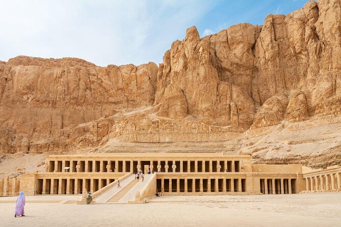 Luxor East and West Bank: Valley of the kings, Habu Temple,Karnak&Luxor Temples - Starting underground in the Valley of the Kings