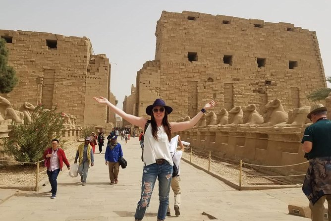 Luxor East and West Bank: Valley of the kings, Habu Temple,Karnak&Luxor Temples - A quick stop at the Colossi of Memnon