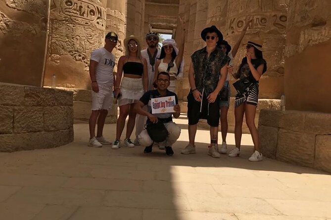 Luxor Full Day Sightseeing Tour by Bus from Hurghada - Lunch at a local restaurant