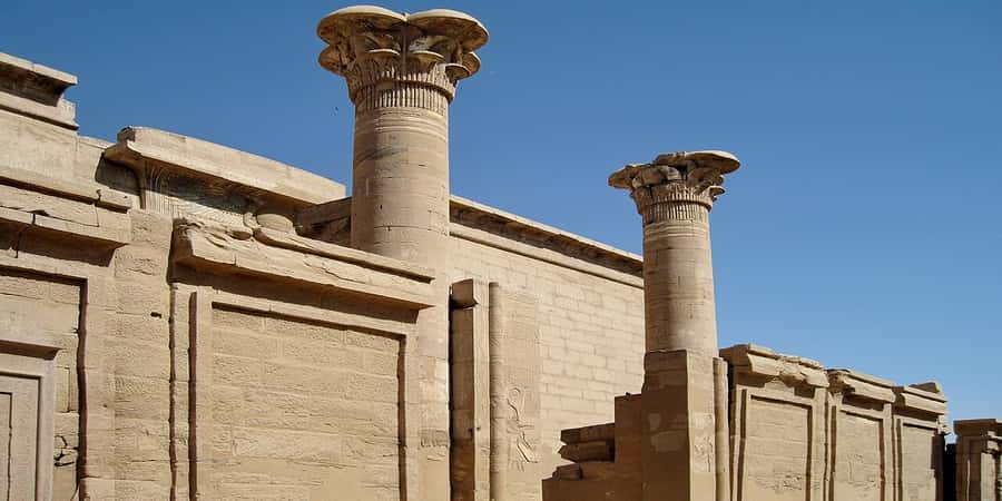 Luxor: Habu, Deir El Medina, Shared tour, Guide, and Lunch - Why this west-bank combination works