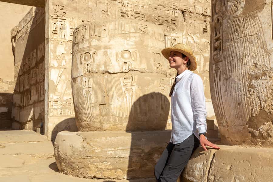 Luxor: Hot Air Balloon & Private tour to West bank and Lunch - The Tombs of the Nobles, where daily life gets more attention