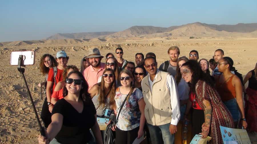 Luxor: Hot Air Balloon Ride Over Temple of Hatshepsut - Landing in a field is part of the trade-off