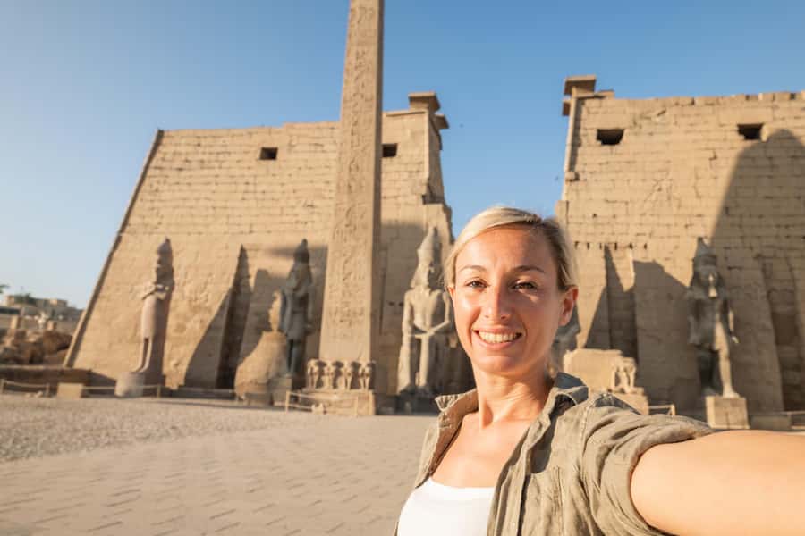 Luxor: Karnak Temple and Luxor Temple Tour with Lunch - Luxor Temple: a more focused second visit