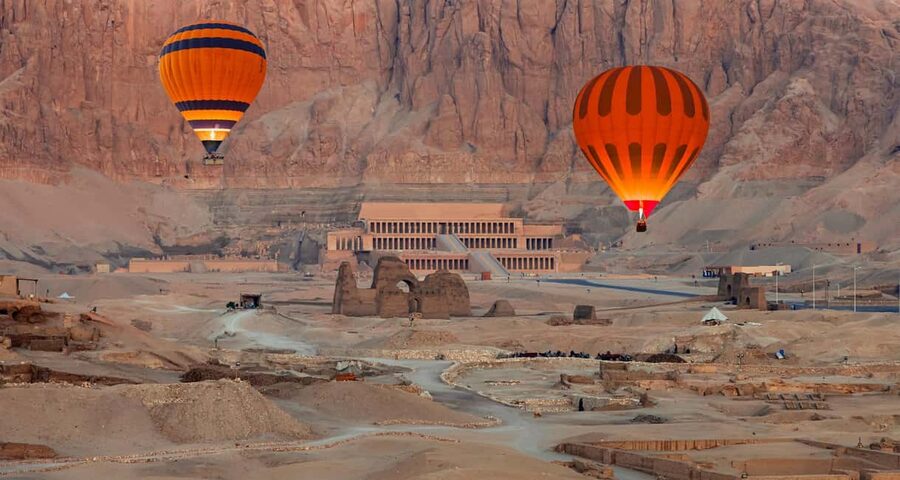 Luxor: Morning Hot Air Balloon Ride - The 5:30 am pickup and crossing to the West Bank