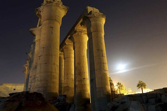 Luxor Over Night Hot Air Balloon Ride & Kings Valley - Hurghada - The Colossi of Memnon in a short photo stop