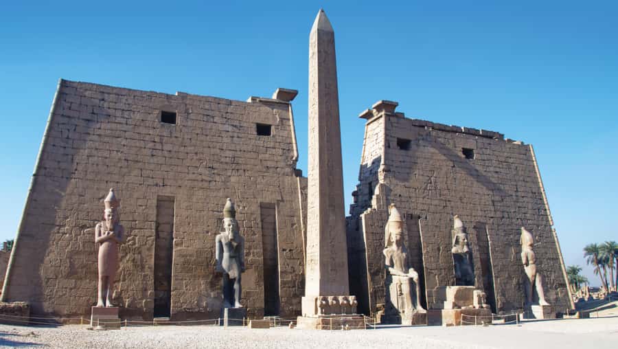 Luxor: Private East and West Banks Tour and Felucca Cruise - Crossing Luxor’s two ancient worlds