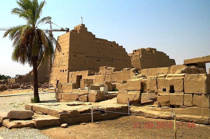 Luxor Private Guided Tours to East & West Bank - Karnak Temple: the grandest stop on the East Bank