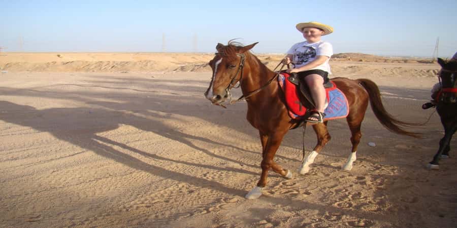 Luxor: Scenic Camel or Horse Ride - Riding through fruit groves and village roads
