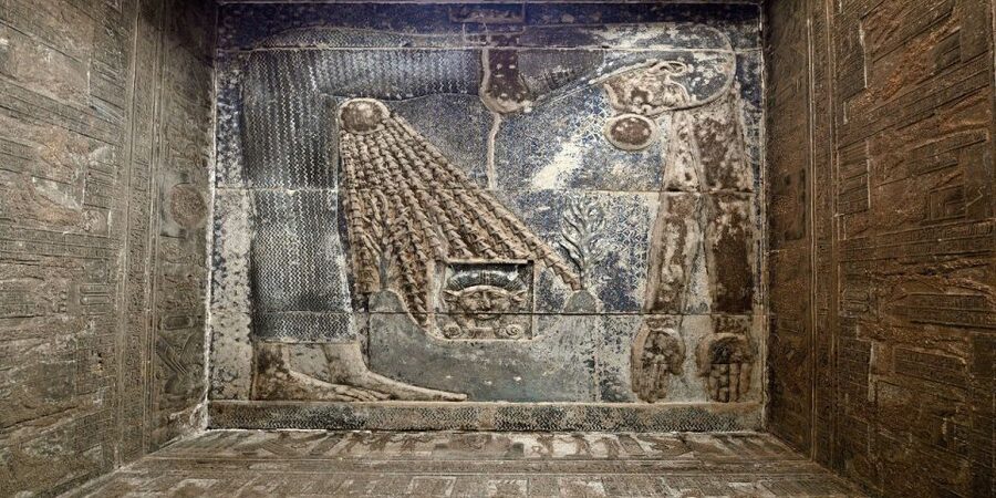 Luxor: Shared Half-Day tour of Dendera Temple with guide - The zodiac and blue ceiling
