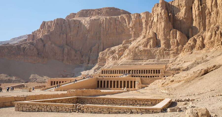 Luxor: Valley of The Kings and Hatshepsut Temple Day Trip - Reading the painted tombs in the Valley of the Kings