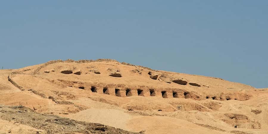 Luxor: Valley of the Kings and Queens Guided Tour with Lunch - Why a guide matters inside the Valley