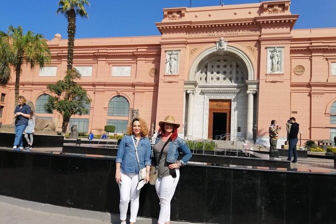 Luxury Full Day Egyptian Museum, Coptic Cairo and Islamic Mosque - Lunch, photos, and the human side of the day
