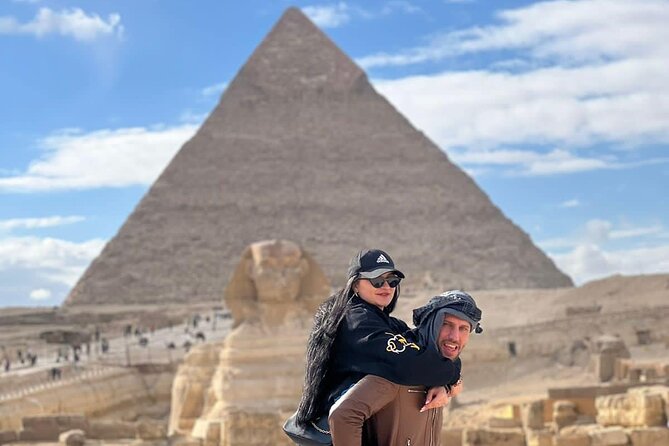 Luxury Private Tour Giza Pyramids ,Egyptian Museum and Bazaars - First, clear up the Cairo and Alexandria mix-up