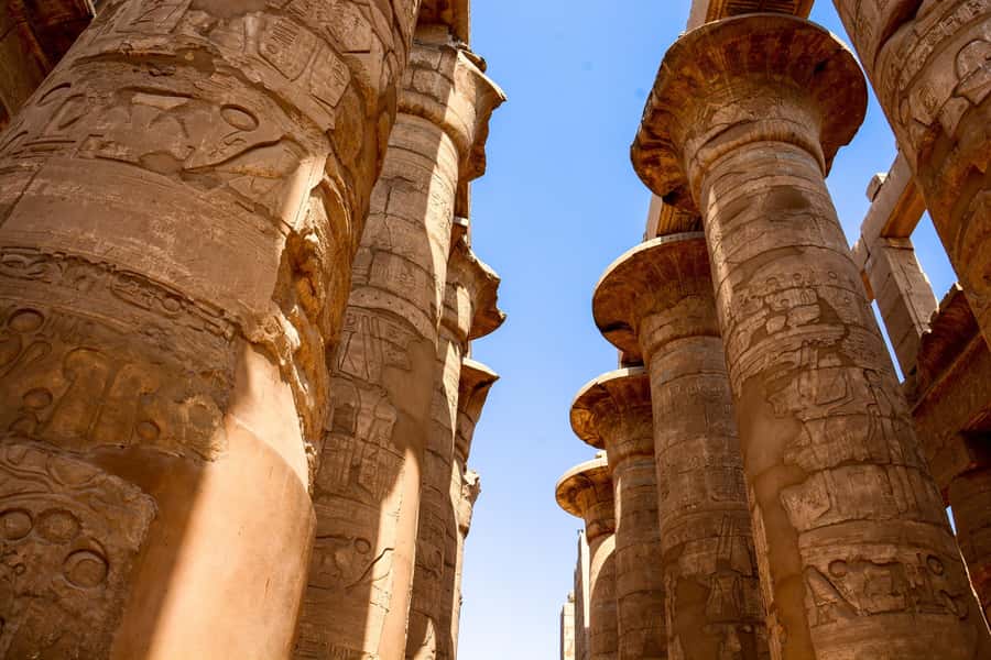 Makadi Bay: Luxor Private Tour Kings Valley and Hatshepsut - Valley of the Kings: tombs, heat, and extra tickets
