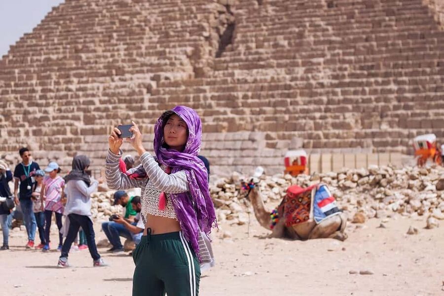Marsa Alam: Ancient Cairo & Giza Pyramids Day Trip by Plane - Guides who make the difference