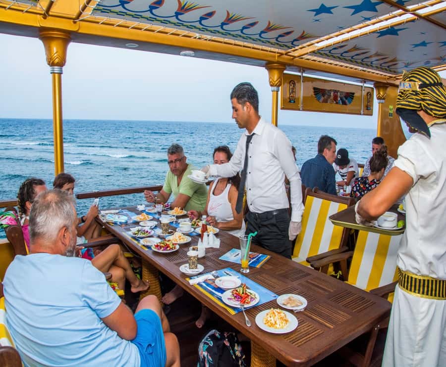 Marsa Alam: Nefertari Sunset/Morning Cruise & Snorkeling - Morning or sunset departure?