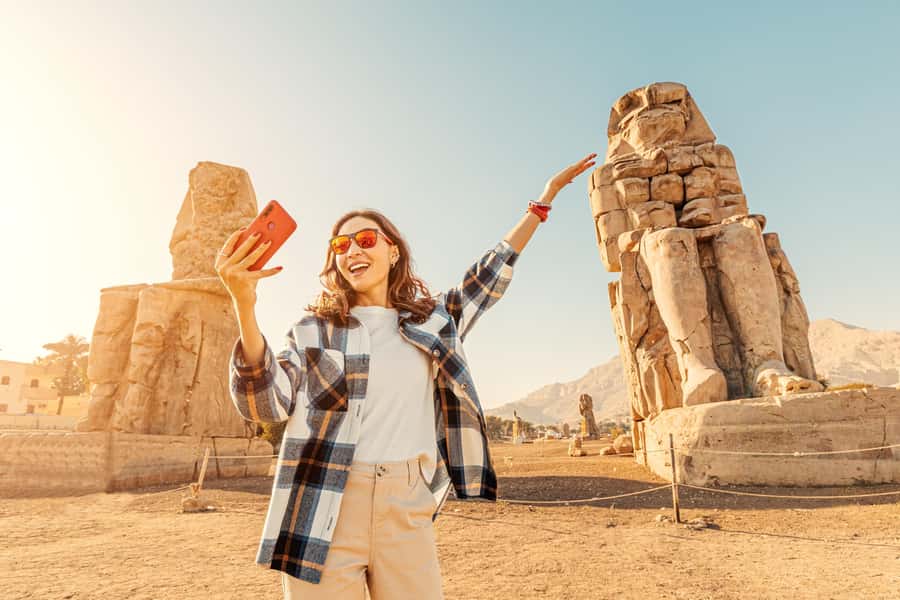 Marsa Alam : Over Day Tour to Luxor & Balloon Ride & Felucca - Karnak Temple and the scale of ancient Thebes