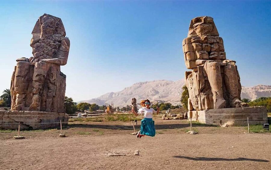 Marsa Alam: Valley of the Kings & Karnak Temples Luxor Tour - Lunch in Luxor and the optional Nile cruise