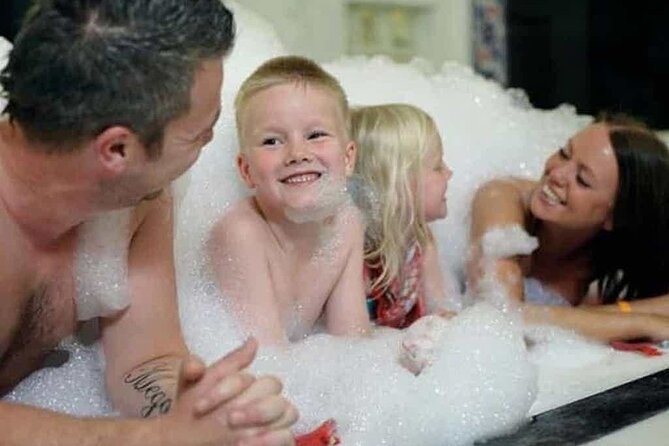 Massage Full Buddy Bath, Sauna & Jacuzzi Cleopatra Plus Hurghada - The 20 to 25-minute soap and foam peeling