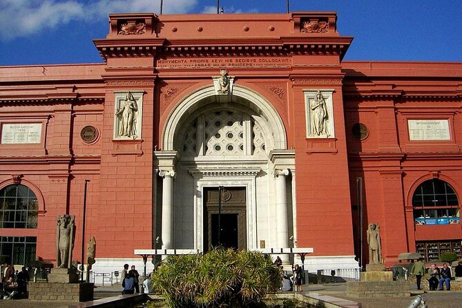 Multi-Day Sites of Giza and Cairo City Tour plus Egyptian Antiquities Museum - Khan El Khalili, narrow lanes, and free shopping time
