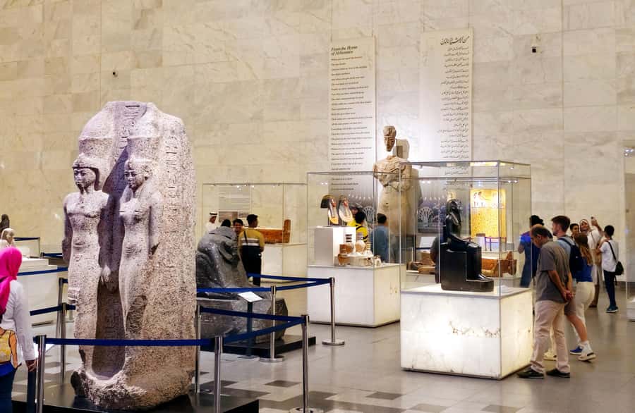 Museum of Egyptian Civilization, Citadel & Old Cairo Tour - Lunch and the taste of Cairo