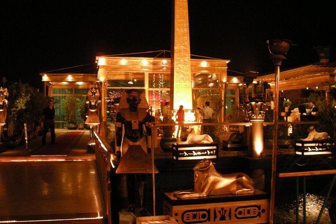 Nile Pharaoh dinner cruise on the Nile - Finding a good seat and using the upper deck