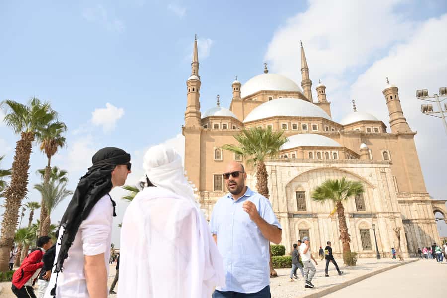 Old Cairo: Full-Day Islamic and Coptic Cairo Tour with Lunch - St. George’s Church and the Hanging Church