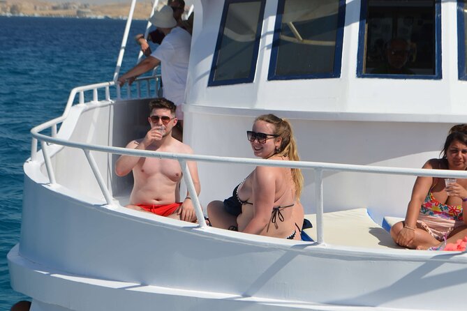 Orange Bay Island Cruise with Breakfast, Lunch and Drinks - What the $25 price really covers