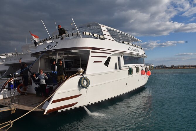 Orange Bay sea trip VIP - The biggest concern: time and crowding