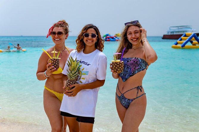 Paradise Island - How friendly is the crew?