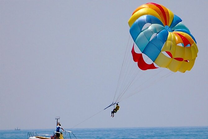 Paradise Island With Water Sports and Lunch Sea Trip, Parasailing - hurghada - Paradise Island offers more than a quick photo stop