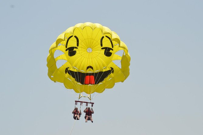 Parasailing Adventure Fly to Sky with Hotel Pickup - Hurghada - Safety preparation before takeoff