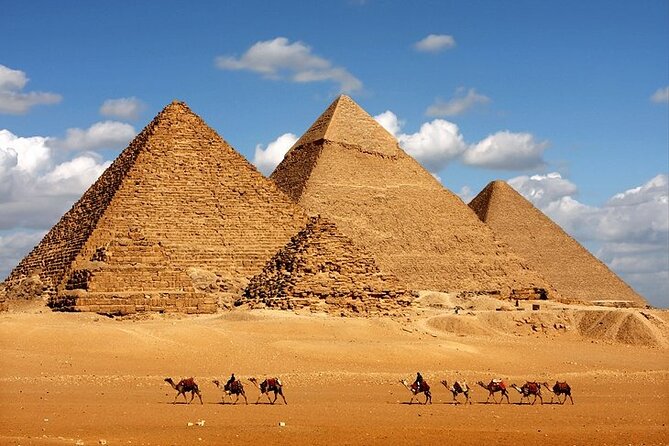Privat tour:Giza Pyramids, lunch ,Saqqara,Memphise, Dinner Cruise - Who will get the most from this private day