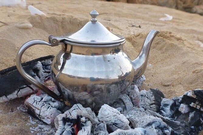 Private 2 Days Jeep Safari to White Desert and Bahariya Oasis - New White Desert and the evening camp