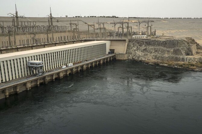 Private 6-Days Egypt Tour Package with Nile Cruise by Flights - Day 5: Edfu, Kom Ombo, and life on the river