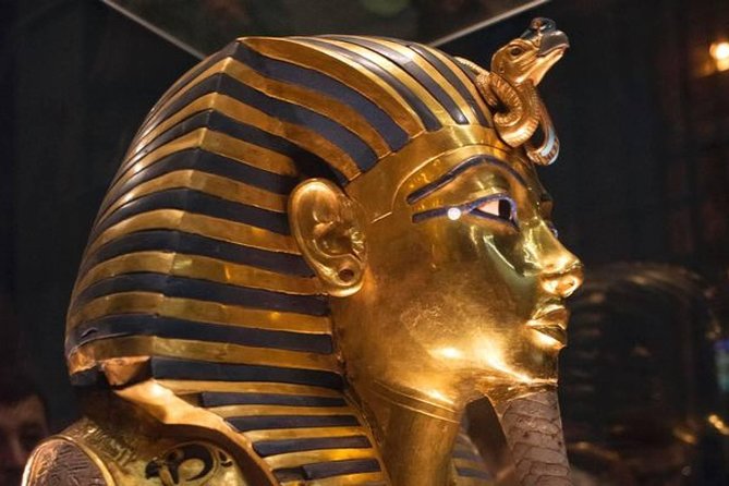 Private Cairo Egyptian Museum Tour with Lunch - Why the Egyptologist matters, and when the guide does not